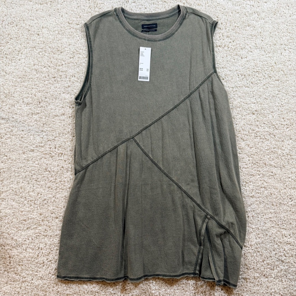 NWT Urban Outfitters Sage Green Waffle Knit Asymmetric Seam Tank Top L Gorpcore